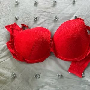 Cacquie wired bra lightly padded 46DDD boost balconette. Like new